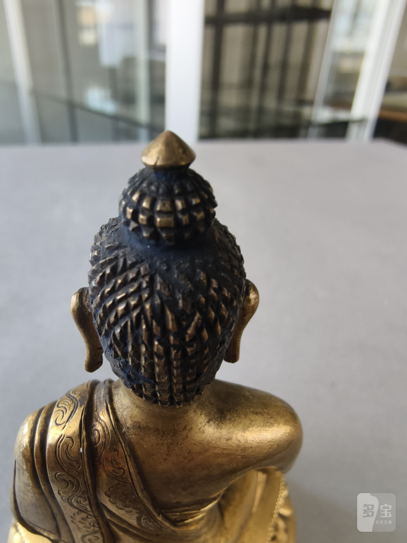 A PART-GILT BRONZE FIGURE OF BUDDHA SHAKYAMUNI - 图18